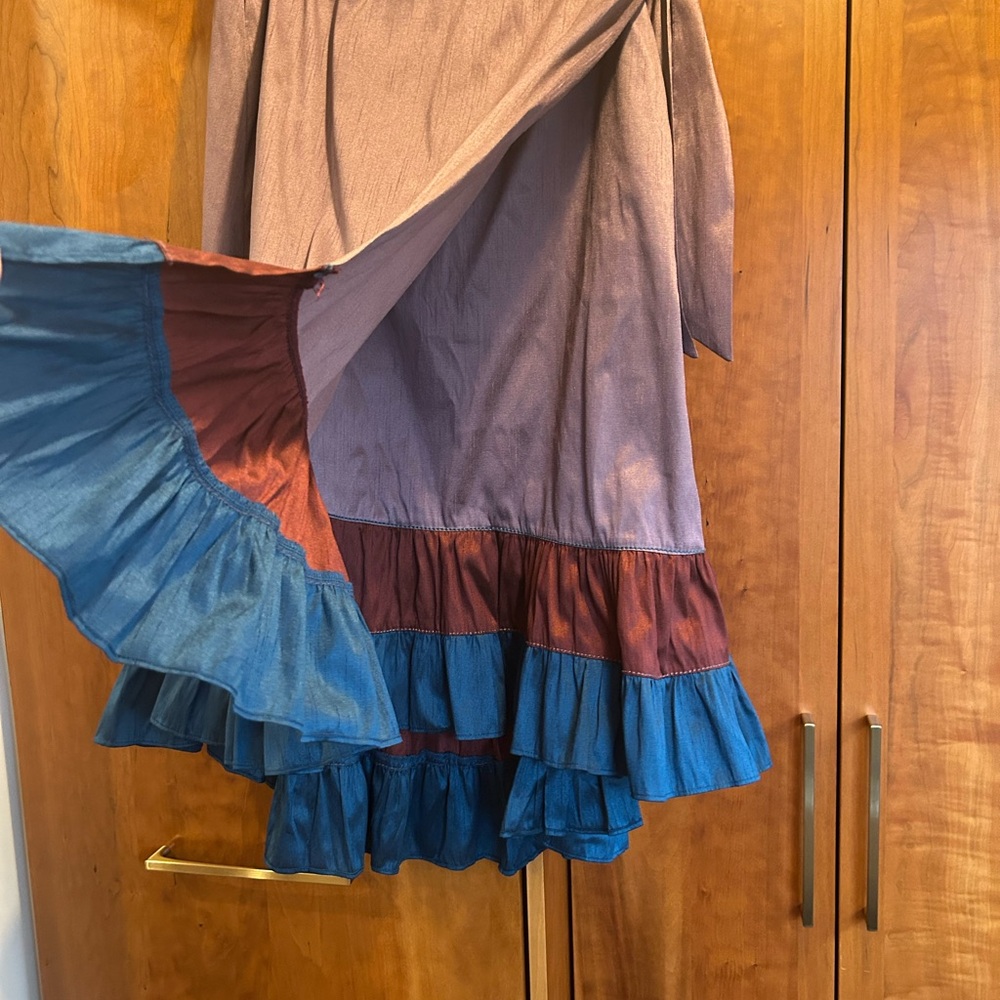 Sachin & Babi x Anthropologie Tiers Ruffled Indian Wrap-look Shiny Skirt Size 14 - Picture 2 of 7